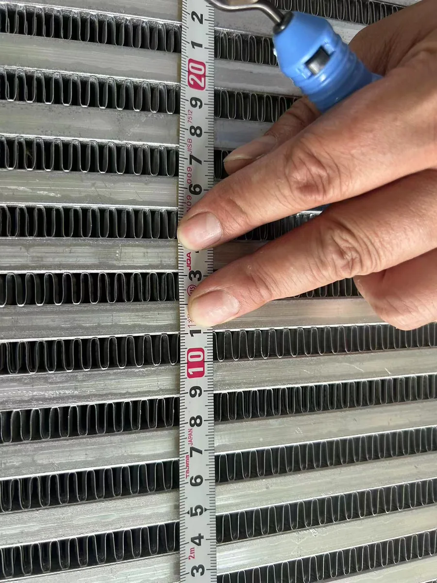 CSZL001 Intercooler with Opposed End Connections